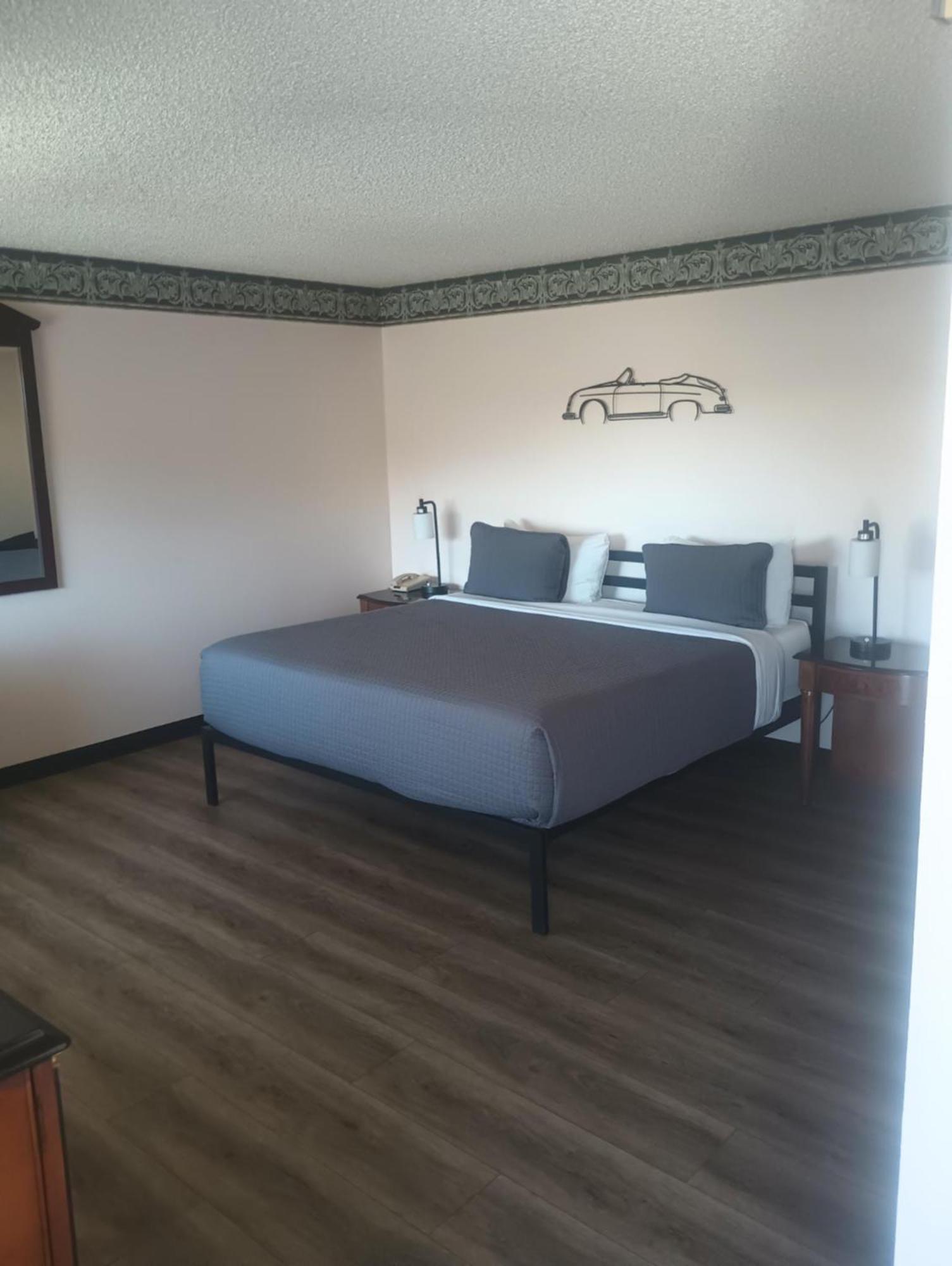 Coast Riders Hotel San Simeon